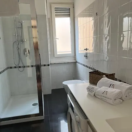 Rebecca's Collection: Repubblica Appartamento *