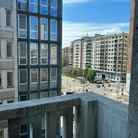 Rebecca's Collection: Repubblica * Milano